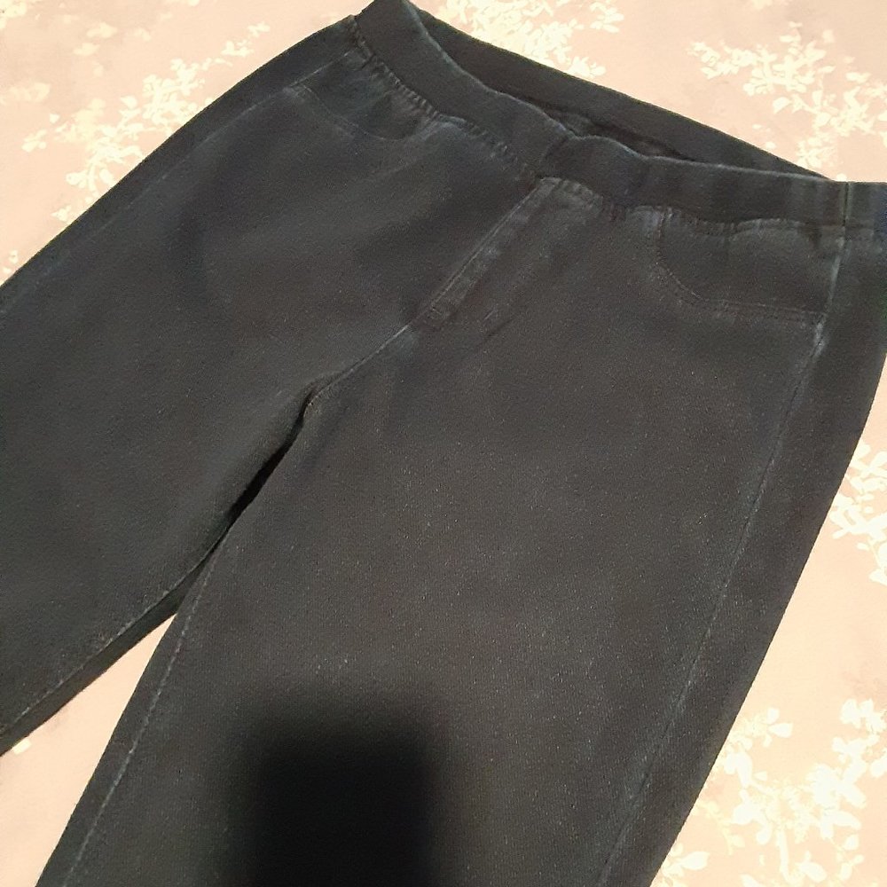 UNIQLO - elastic waist jeans - kids size XL ( can fit women S)